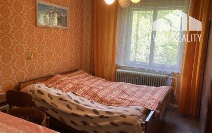 Rodinný Dom Košecké Podhradie, pozemok 1980 m2 , garáž a stodola