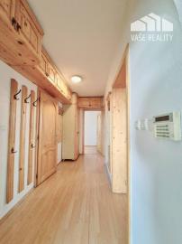 Na prenájom krásny veľký 3-izb. byt, 105 m², Červeňová ul. Staré Mesto