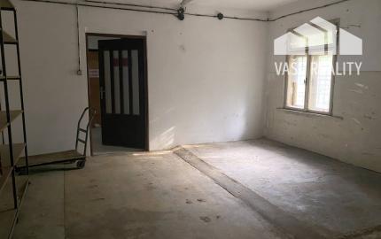 Komerčná budova - Ilava - centrum mesta