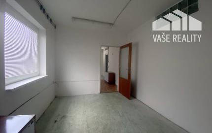 Komerčná budova - Ilava - centrum mesta