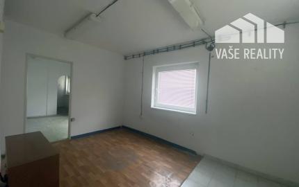 Komerčná budova - Ilava - centrum mesta