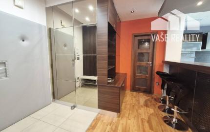 Na prenájom 3-izbový byt s balkónom, 97 m², Tallerova ul., Staré Mesto