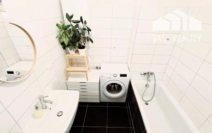 PREDANÉ Štýlový slnečný 2 izb byt v Novostavbe, terasa, balkón