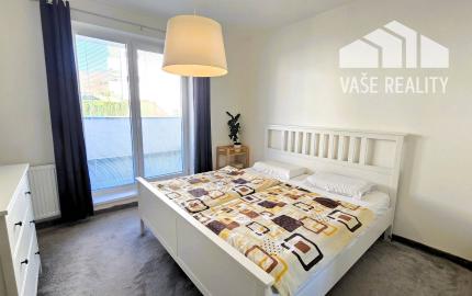 PREDANÉ Štýlový slnečný 2 izb byt v Novostavbe, terasa, balkón