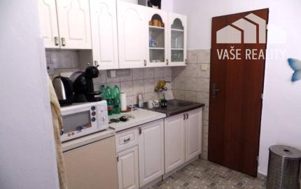 Na prenájom komerčná budova 160 m2 ako kancelárske priestory - NMnV