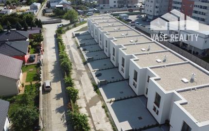 *SKOLAUDOVANÉ* 4 IZB. NOVOSTAVBA  RODINNÝ DOM, NOVÁ DEDINKA