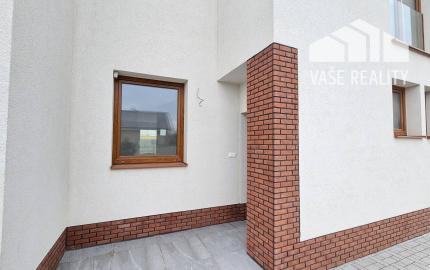 *SKOLAUDOVANÉ* 4 IZB. NOVOSTAVBA  RODINNÝ DOM, NOVÁ DEDINKA