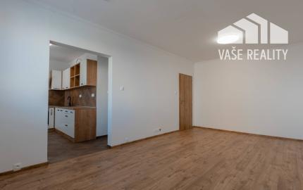 Na predaj krásny 3-izb. byt s balkónom, 84 m², Dunajská Streda,centrum