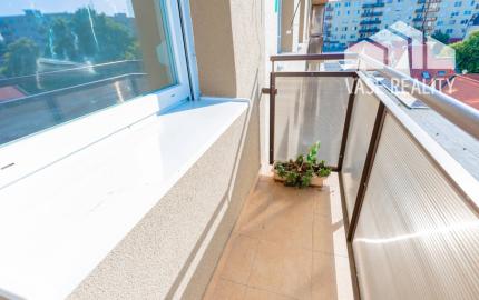 Na predaj krásny 3-izb. byt s balkónom, 84 m², Dunajská Streda,centrum