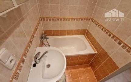 GARZÓNKA BREZOVÁ POD BRADLOM, 34M2