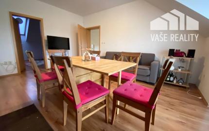 Rodinný dom v Nemšovej, pozemok 1000 m2