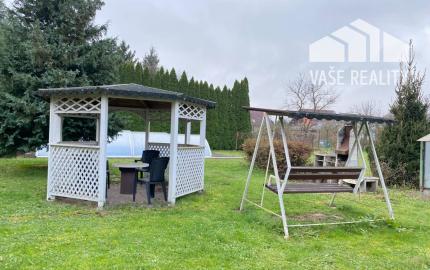 Rodinný dom v Nemšovej, pozemok 1000 m2