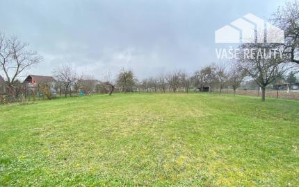 Rodinný dom v Nemšovej, pozemok 1000 m2