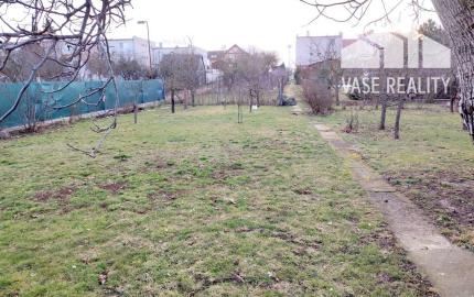 Priestranný rodinný dom so saunou, bazénom, fitness - Krakovany