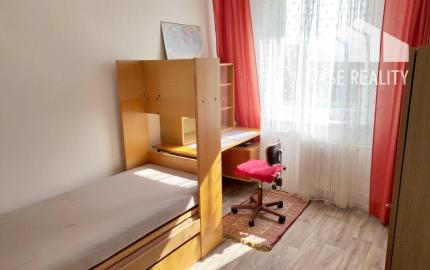 Prenájom 3-izbového bytu, Javorová Piešťany