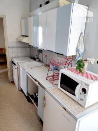 Prenájom 3-izbového bytu, Javorová Piešťany