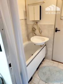 Prenájom 3-izbového bytu, Javorová Piešťany