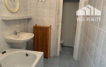 Predám 2 izbový byt Dubnica nad Váhom, pod Kaštieľom