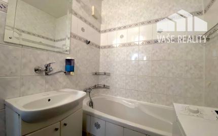 Veľký, slnečný 3 izbový byt, Nemšová, 74 m2