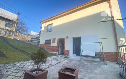 EXKLUZÍVNA PONUKA - Rodinný dom za cenu bytu - Valaská Belá