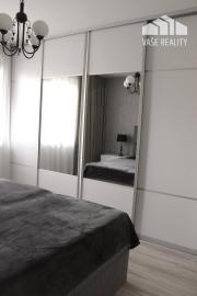 5 izbový rodinný dom, s krásnou záhradou, 9árový pozemok pri Nitre