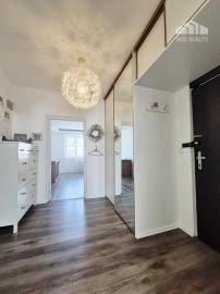 Na prenájom 3-izbový byt s lodžiou, 74 m², Pri Kríži., Dúbravka