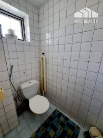 Prenájom 4 izbový byt s parkovaním, Pod Párovcami Piešťany.