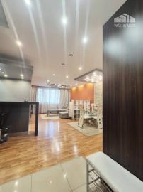 Na prenájom 3-izbový byt s balkónom, 97 m², Tallerova ul., Staré Mesto