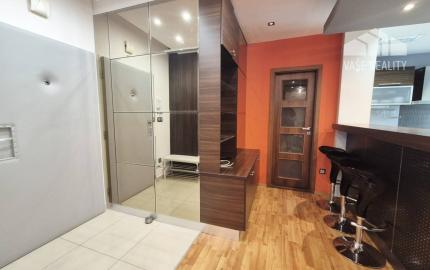 Na prenájom 3-izbový byt s balkónom, 97 m², Tallerova ul., Staré Mesto