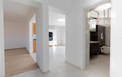 Na predaj 4-izbový rodinný dom 207 m², pozemok 331 m², Koválov, Senica