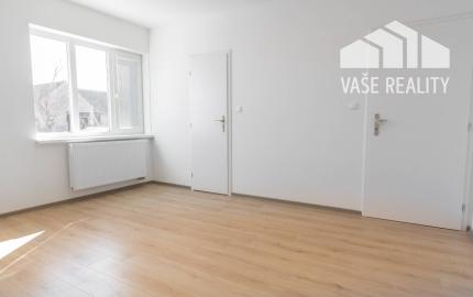 Na predaj 4-izbový rodinný dom 207 m², pozemok 331 m², Koválov, Senica
