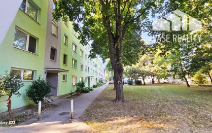 *NA PRENÁJOM* Zariadený 3-izbový byt s loggiou v srdci Piešťan !!