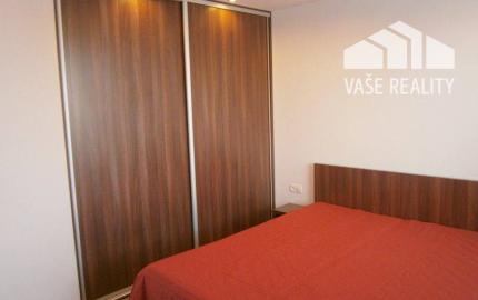 Na prenájom 2 izbový byt s parkovacím miestom, Piešťany.