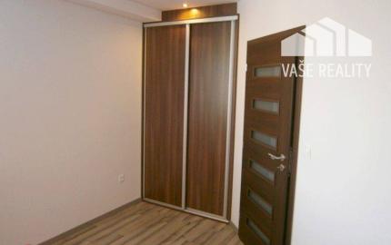 Na prenájom 2 izbový byt s parkovacím miestom, Piešťany.