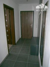 Na prenájom 2 izbový byt s parkovacím miestom, Piešťany.