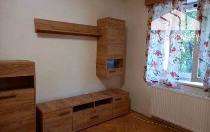 Prenájom pekný 2-izbový byt 53m2 + balkón, Nové Mesto nad Váhom