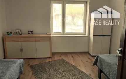 Dvojgeneračné bývanie - 2x Rodinný dom Nitrianska Blatnica