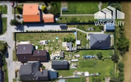 Dvojgeneračné bývanie - 2x Rodinný dom Nitrianska Blatnica