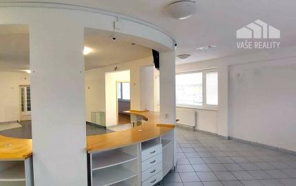 Ponúkame na predaj atraktívny nebytový priestor 300 m², Piešťany