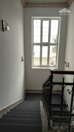 Prenájom - Reprezentatívne kancelárske priestory 190 m2 v Piešťanoch