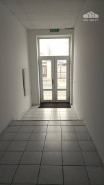 Prenájom - Reprezentatívne kancelárske priestory 190 m2 v Piešťanoch