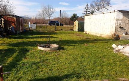 Stavebný pozemok o výmere 1523 m2, UPI pre výstavbu polyfunkcie - NMnV