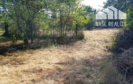 Investičný pozemok "záhrada" o výmere 691 m2 - Nové Mesto n/V