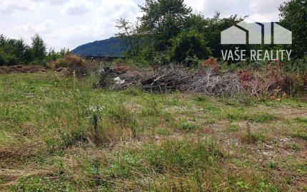 Komerčný stavebný pozemok 2 500 m2 - Trenčianske Bohuslavice, NMnV