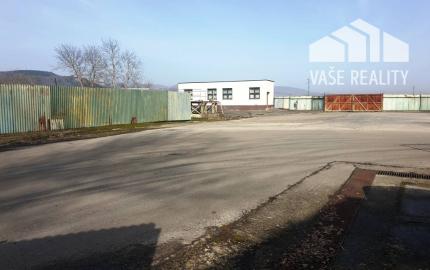 Na predaj areál 8700 m2 s halami 1510 m2 - Trenčianske Bohuslavice