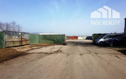 Na predaj areál 8700 m2 s halami 1510 m2 - Trenčianske Bohuslavice