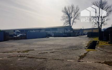 Na predaj areál 8700 m2 s halami 1510 m2 - Trenčianske Bohuslavice