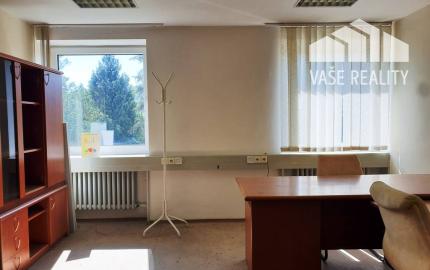 Administratívna budova so sklad. priestormi 1200 m2 - Tr. Bohuslavice