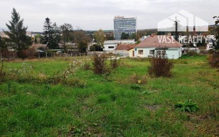 Investičný projekt pripravený pre výstavbu RD - 4x pozemok + 1x RD