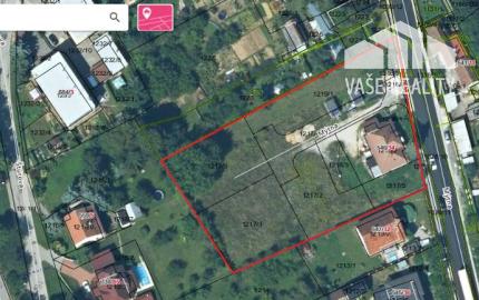 Investičný projekt pripravený pre výstavbu RD - 4x pozemok + 1x RD